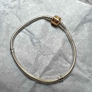 Pandora Bracelet 7.1”